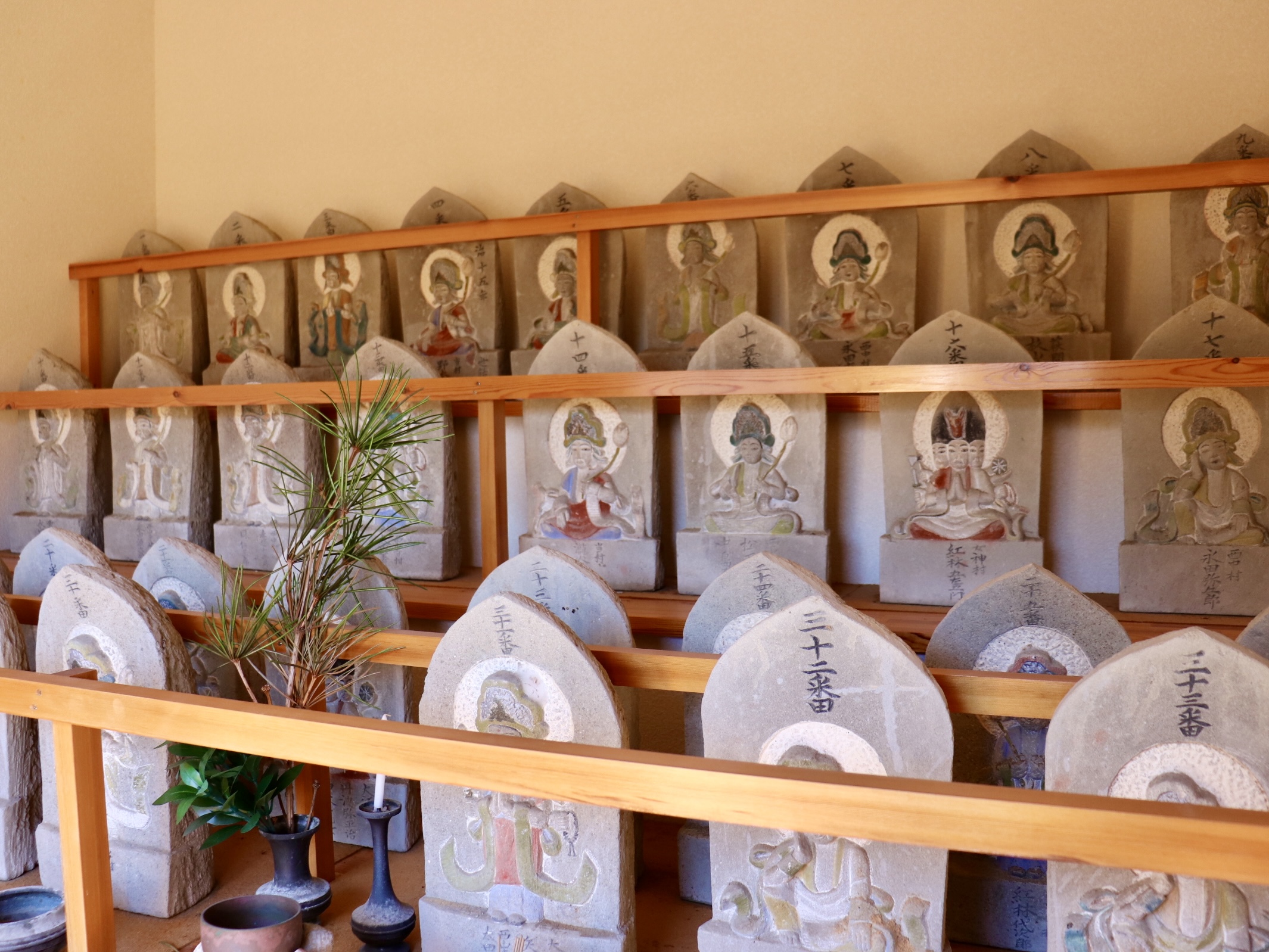 西国三十三所参りの「観音堂」