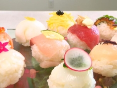 カラフルな手まりずし