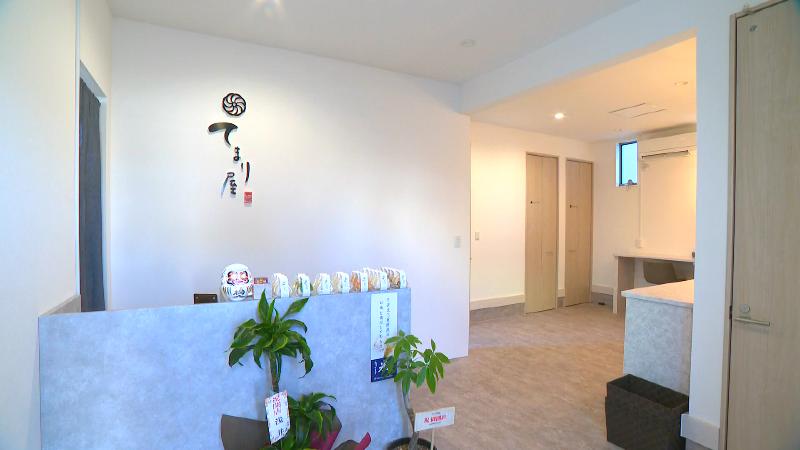 店内の様子　モダンな雰囲気漂う