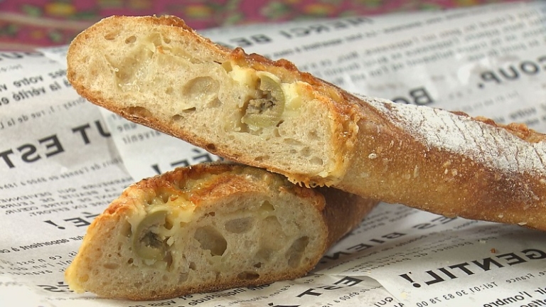 オリーブバゲット