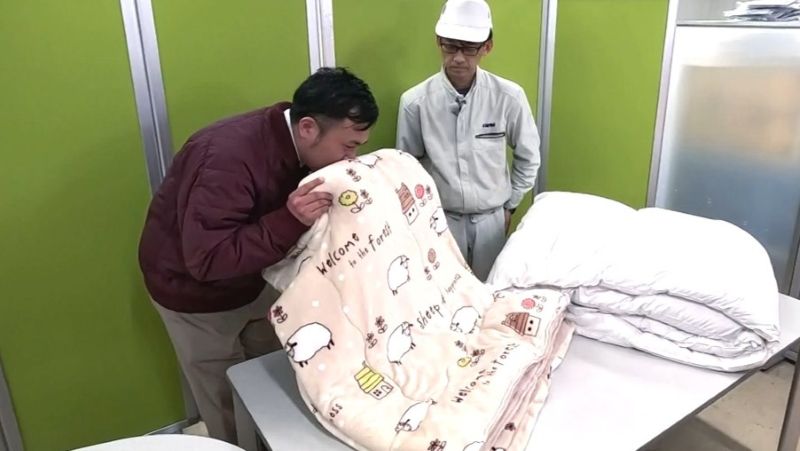 布団を嗅ぐにむらリポーター