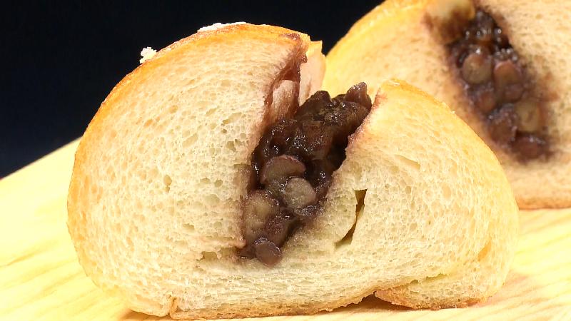 あん塩バターフランスの断面