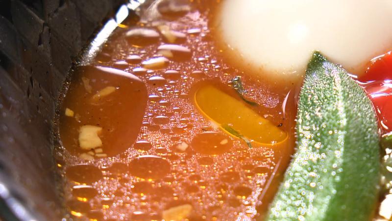 トマトのうま味が溶け込んだスープ