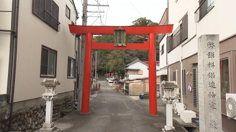 巌室神社の鳥居