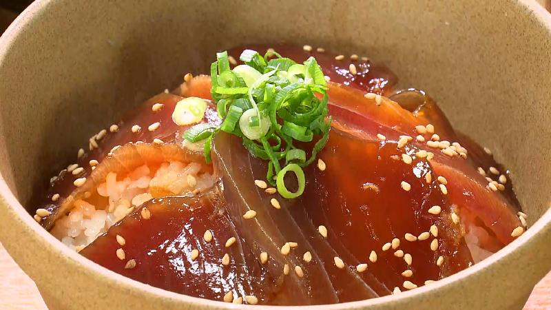 カツオの漬け丼