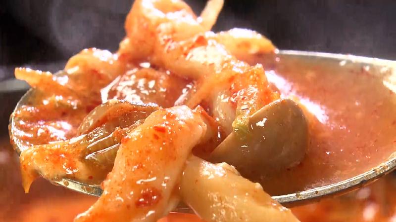 シメジなどの具材