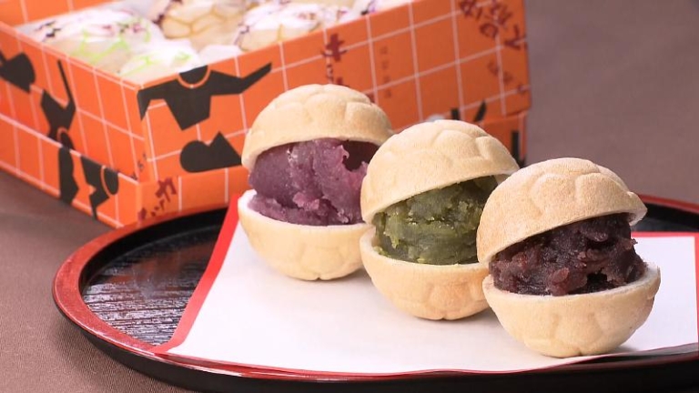 サッカーエース最中