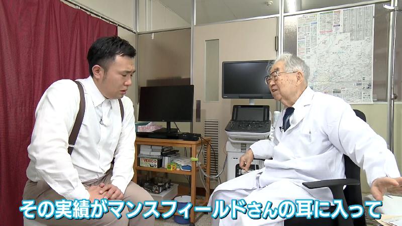 インタビューに答える菅野さん