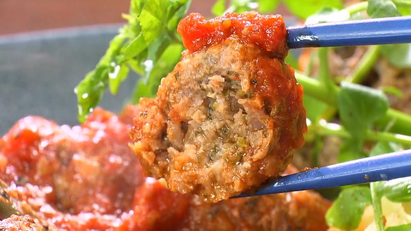 スパイスミートボールとマッシュポテト(1480円)