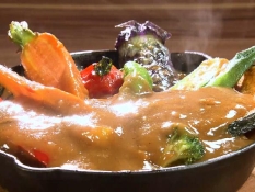 1日分の野菜が摂れるカレー(1300円)