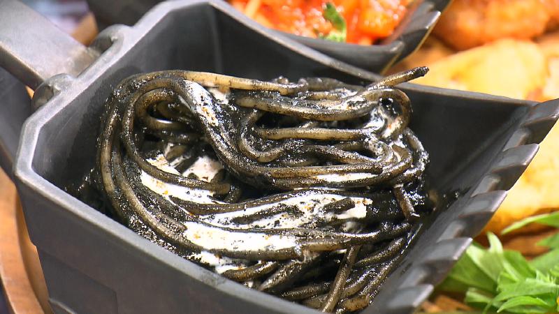 イカスミパスタ