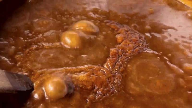 3日間かけて仕込むハヤシソース