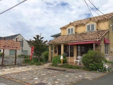 ボンボニエールの外観