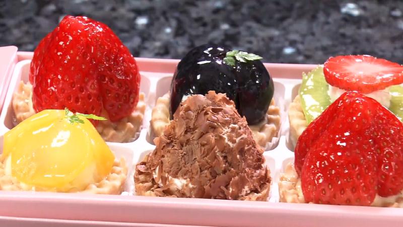 プチフール(1728円)