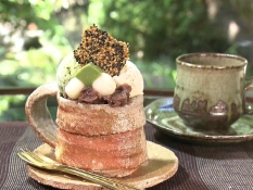 抹茶のハルノヒパフェ(1200円)