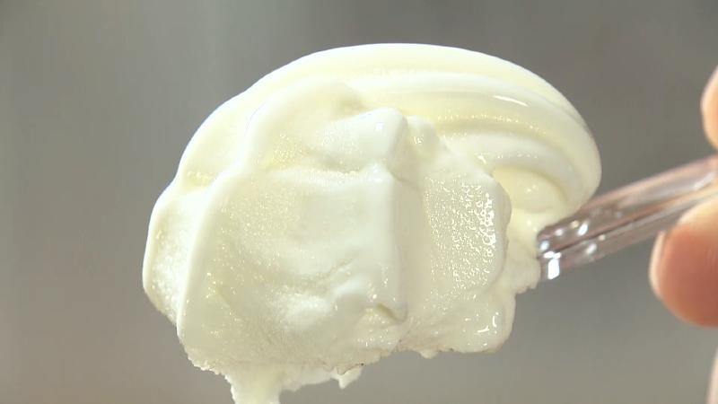 ソフトクリーム(410円)