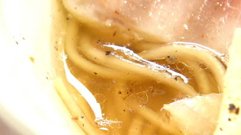 タイのだしが効いたスープ