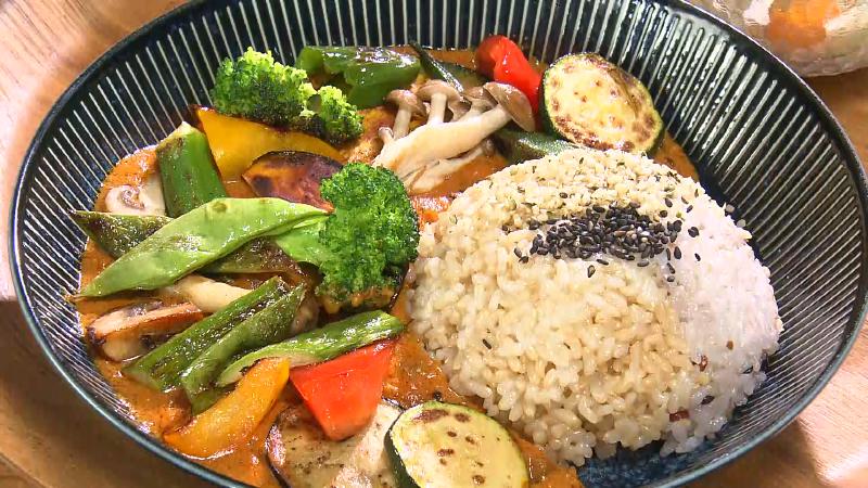 焼き野菜たっぷりカレー(1200円)