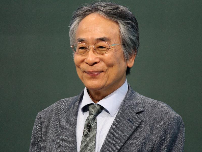 テレビ寺子屋で講義を行う教育評論家の親野智可等さん