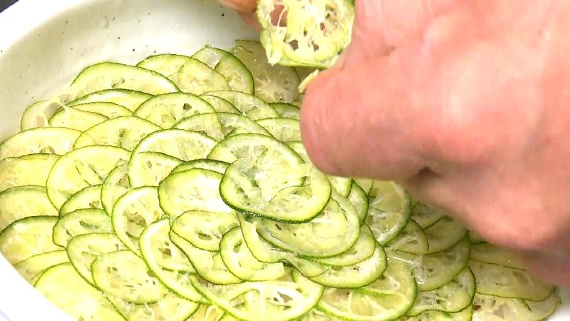 スライスしたすだち