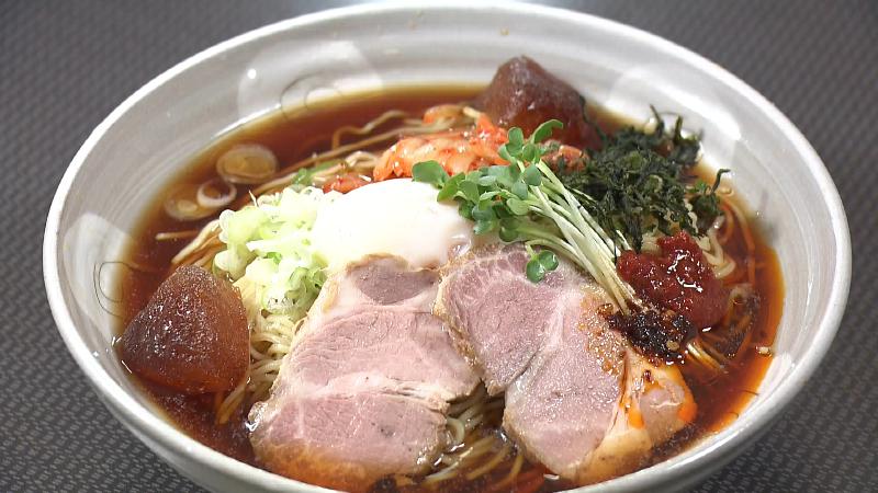 冷たいらーめん