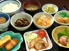 おたのしみ御膳(1650円)