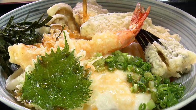 えび天とろろうどん(1480円)