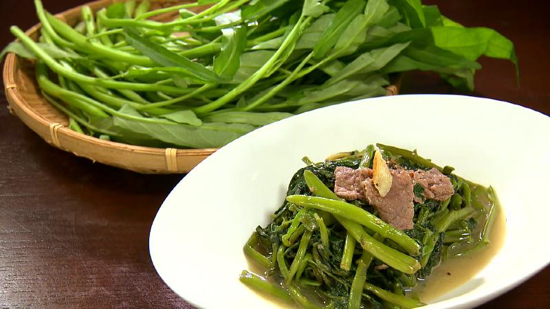 空心菜と牛肉ニンニク炒め