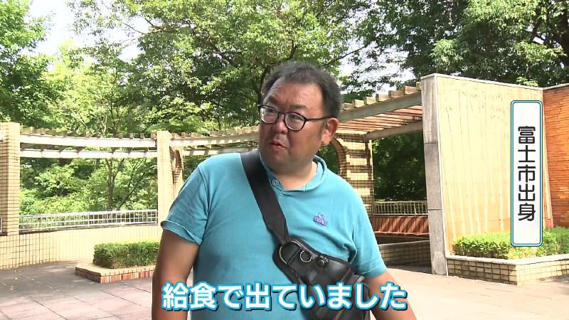 インタビューに答える富士市民
