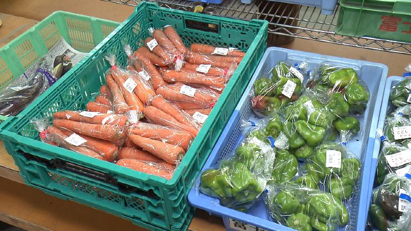 出品されていたニンジンとピーマン