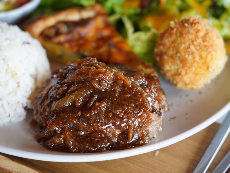 ランチプレートのハンバーグ