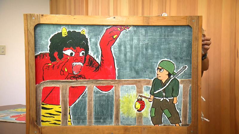 紙芝居　猟師が鬼と出くわす