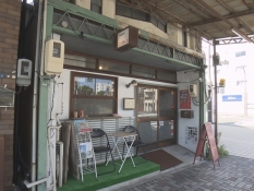 コマトラの外観