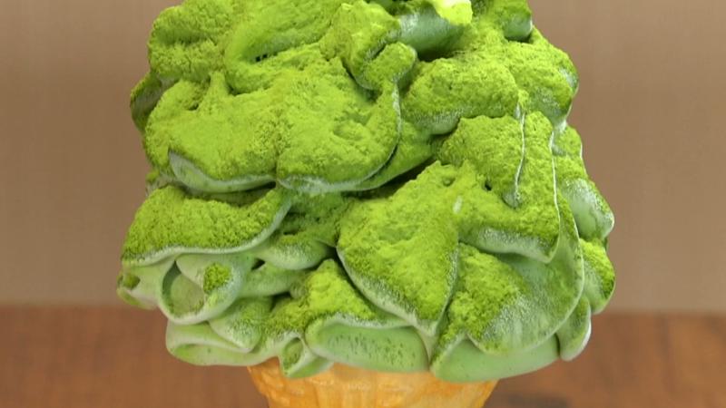 お抹茶大冠雪お濃茶ソフト(580円)