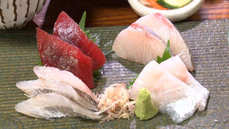 刺身(マグロ・カンパチ・マダイ・タチウオ)