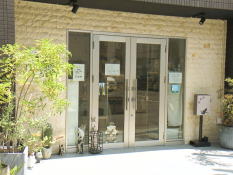 キャット＆ベイクス9456の外観