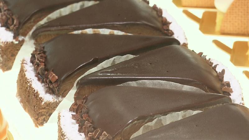 ショーケースのケーキ