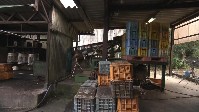 青木さんの父手作りの機械