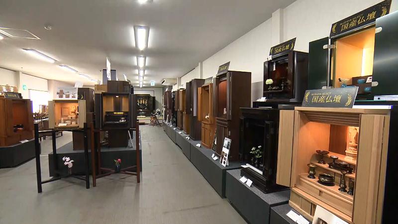 ぬしや仏具店 店内の様子