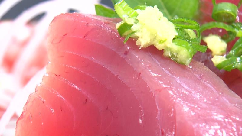 カツオの刺身
