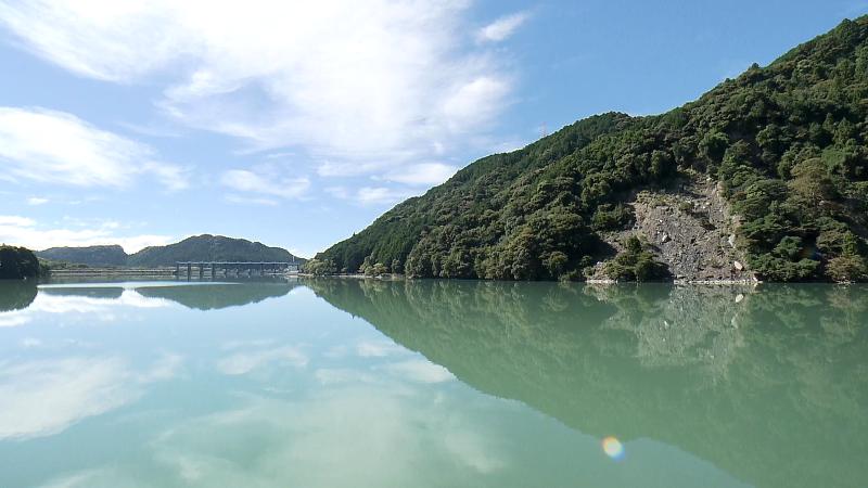 浜松市天竜区・天竜川の様子