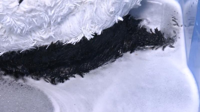 入浴で汚れを浮かせる