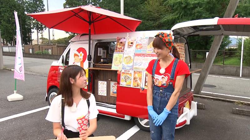 大森アナと話す齊藤奈美子さん