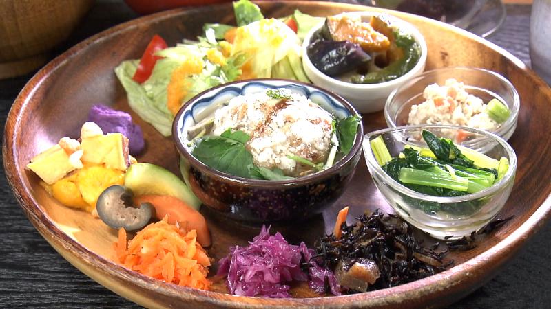 おまかせランチプレート(2000円)