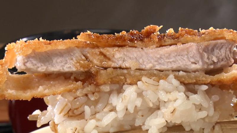 とんかつ定食(1000円)