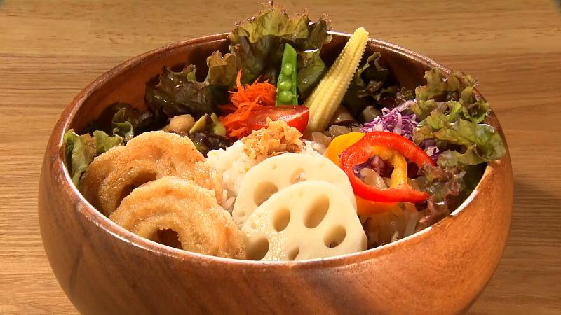 ヘルシーブッダボウル(1700円)