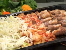 ヘルシーサムギョプサルセット(一人前・2200円)