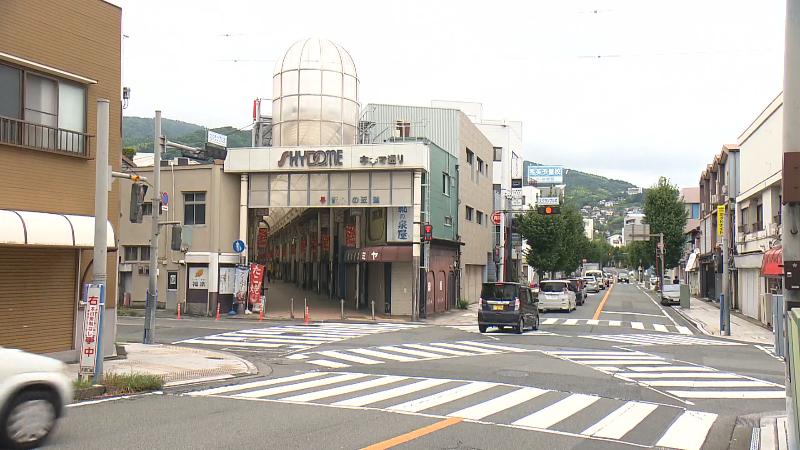 キネマ通りのアーケード