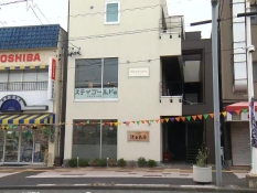 イタリアンバル ステイゴールドの外観