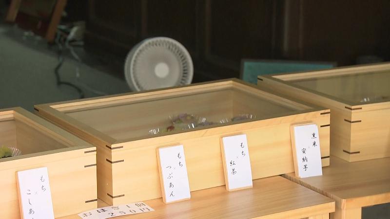 店内のショーケース